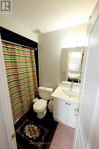31 Daleridge Crescent S, Brampton, ON - Indoor Photo Showing Bathroom