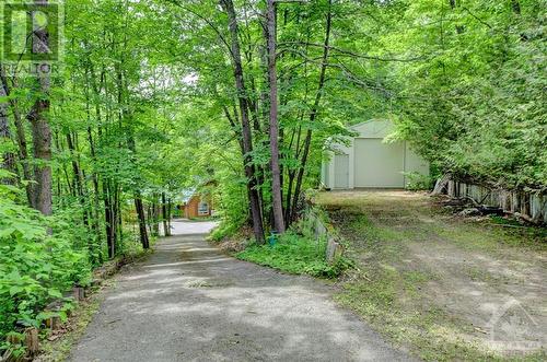 Set back from the road for serenity - 2589 Calabogie Road, Calabogie, ON - Outdoor