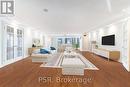 2703 - 33 University Avenue, Toronto, ON  - Indoor Photo Showing Living Room 