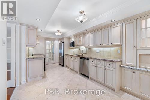 2703 - 33 University Avenue, Toronto, ON - Indoor Photo Showing Kitchen