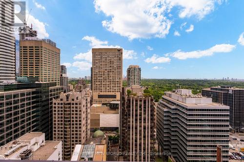 2508 - 42 Charles Street E, Toronto, ON - Outdoor