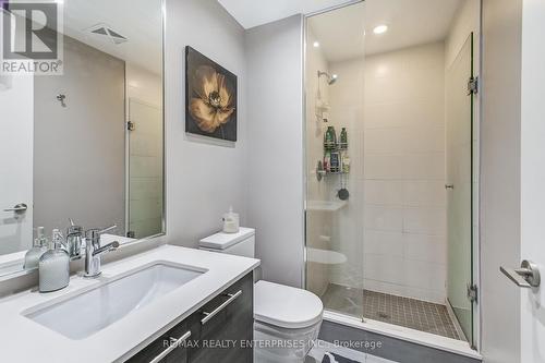 1413 - 1 Market Street, Toronto (Waterfront Communities), ON - Indoor Photo Showing Bathroom