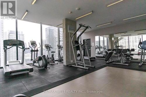 2207 - 11 Charlotte Street, Toronto, ON - Indoor Photo Showing Gym Room