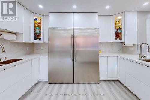 309 - 1705 Mccowan Road, Toronto, ON - Indoor Photo Showing Kitchen