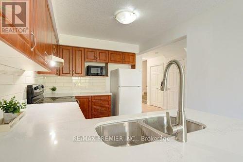 13 - 468 Doon South Drive, Kitchener, ON - Indoor Photo Showing Kitchen With Double Sink
