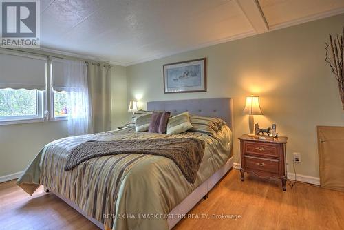 57 Circle Drive, Kawartha Lakes, ON - Indoor Photo Showing Bedroom