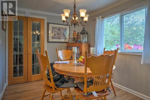 57 Circle Drive, Kawartha Lakes, ON - Indoor Photo Showing Dining Room
