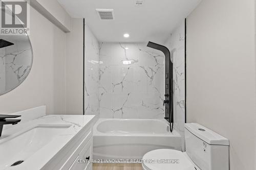 280 Brock Avenue, Toronto, ON - Indoor Photo Showing Bathroom