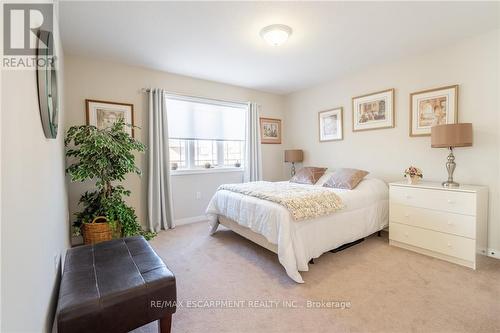 69 Periwinkle Drive, Hamilton, ON - Indoor Photo Showing Bedroom