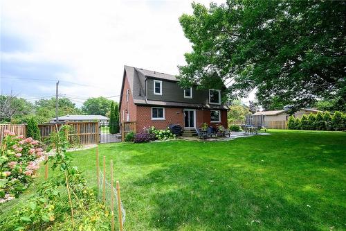 56 Curtis Avenue S, Paris, ON - Outdoor