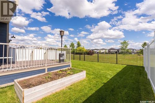 322 Dagnone Crescent, Saskatoon, SK - Outdoor With Deck Patio Veranda