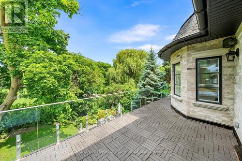 1 Abbotsford Road, Toronto, ON - Outdoor