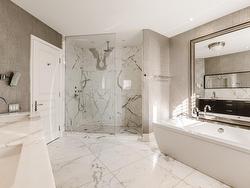 Ensuite bathroom - 