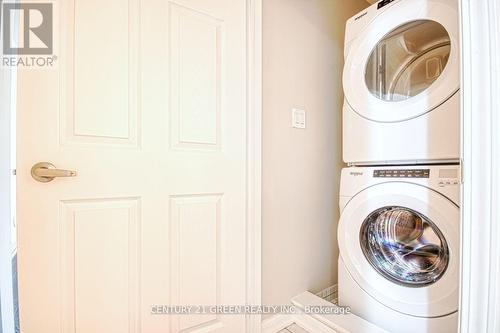 118 - 250 Sunny Meadow Boulevard, Brampton, ON - Indoor Photo Showing Laundry Room
