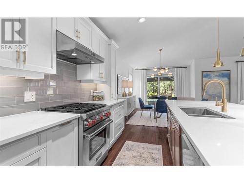 4198 Gallaghers Fairway S, Kelowna, BC - Indoor Photo Showing Kitchen With Double Sink With Upgraded Kitchen