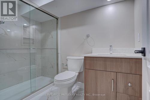 2 - 26 Mackenzie Drive, Halton Hills, ON - Indoor Photo Showing Bathroom