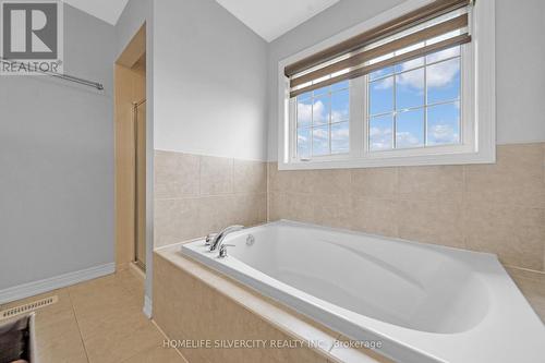 171 Gardenbrooke Trail, Brampton, ON - Indoor Photo Showing Bathroom