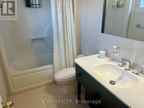 30 Welbeck Drive, Brampton, ON - Indoor Photo Showing Bathroom