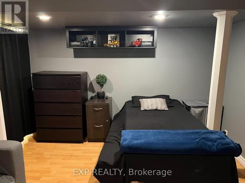 30 Welbeck Drive, Brampton (Northwood Park), ON - Indoor Photo Showing Bedroom