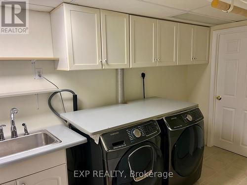 30 Welbeck Drive, Brampton, ON - Indoor Photo Showing Laundry Room