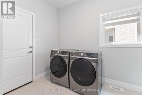 3869 Auckland Avenue, London, ON - Indoor Photo Showing Laundry Room