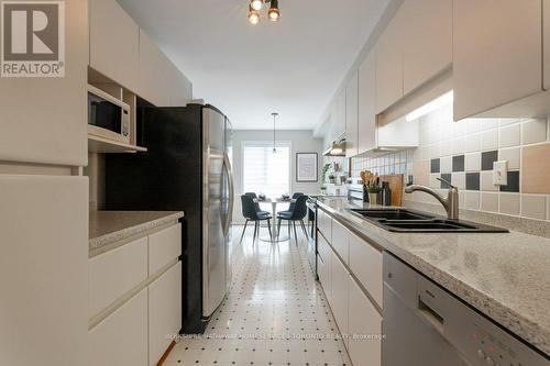 2 Farina Mill Way, Toronto, ON - Indoor Photo Showing Kitchen With Double Sink