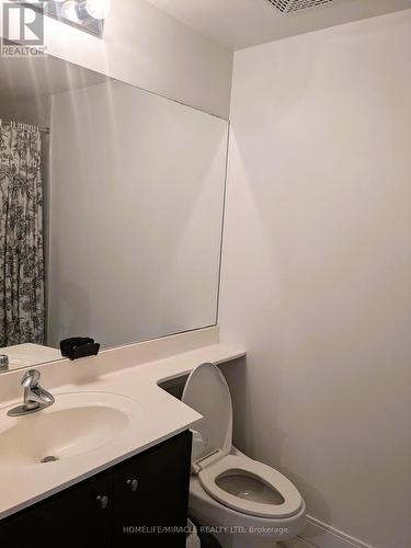 #1101 - 38 The Esplanade, Toronto, ON - Indoor Photo Showing Bathroom