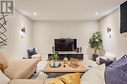 75 Lorraine Drive, Toronto, ON - Indoor Photo Showing Living Room