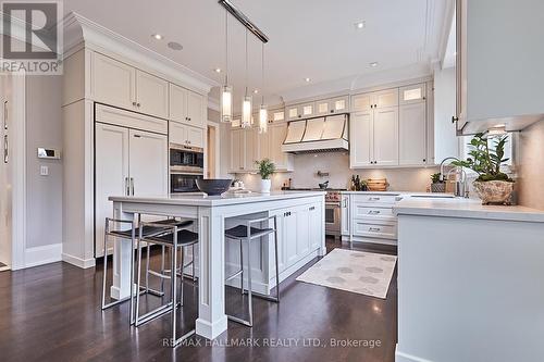 75 Lorraine Drive, Toronto, ON - Indoor Photo Showing Kitchen With Upgraded Kitchen