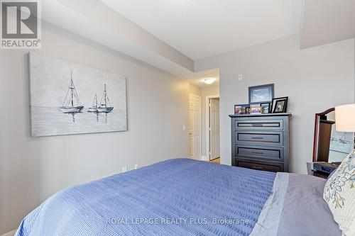 603 - 2470 Prince Michael Drive, Oakville, ON - Indoor Photo Showing Bedroom