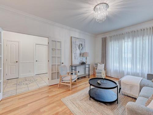 Salon - 199 Av. De Deauville, Candiac, QC - Indoor Photo Showing Living Room