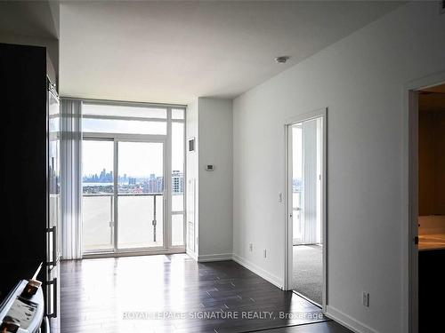 2713-170 Fort York Blvd, Toronto, ON - Indoor Photo Showing Other Room
