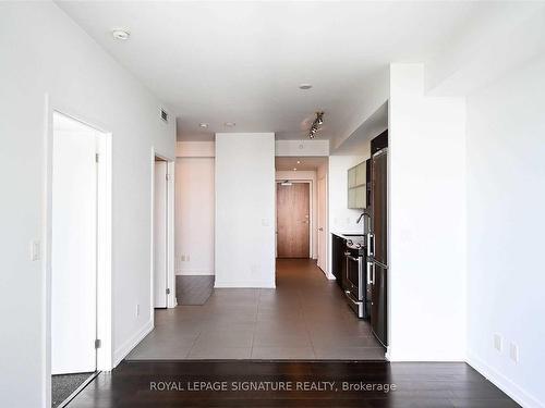 2713-170 Fort York Blvd, Toronto, ON - Indoor Photo Showing Other Room