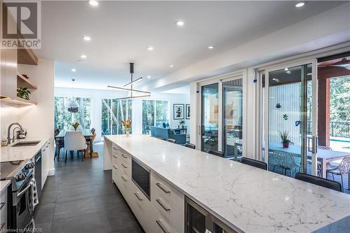 9 Hemlock Street, Southampton, ON - Indoor Photo Showing Kitchen With Upgraded Kitchen