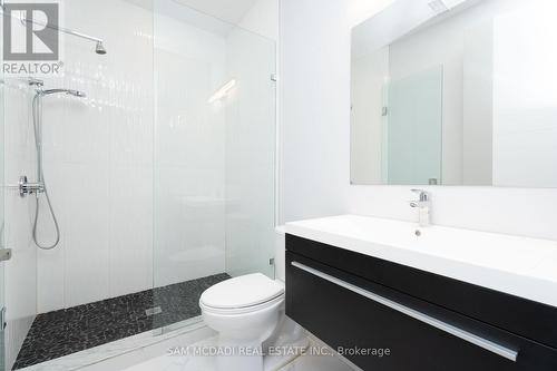 168 Nelson Street, Oakville, ON - Indoor Photo Showing Bathroom