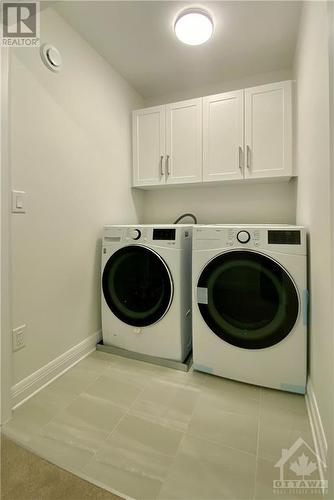 35 Kinver Private, Ottawa, ON - Indoor Photo Showing Laundry Room