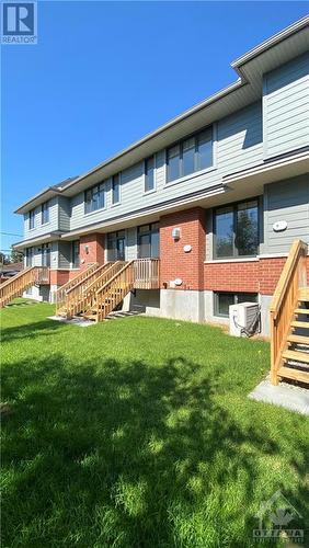 35 Kinver Private, Ottawa, ON - Outdoor