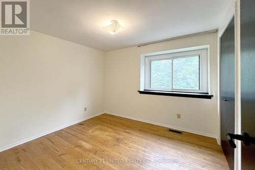 1570 Westbrook Drive, Peterborough, ON - Indoor Photo Showing Other Room