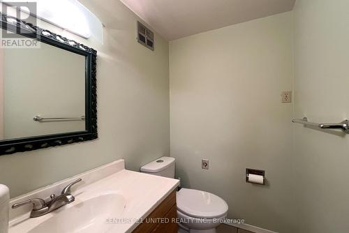 1570 Westbrook Drive, Peterborough (Monaghan), ON - Indoor Photo Showing Bathroom