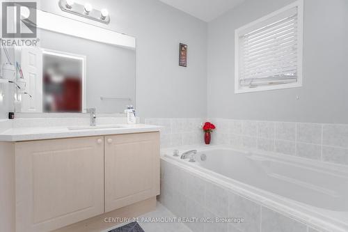 42 Four Seasons Circle, Brampton, ON - Indoor Photo Showing Bathroom
