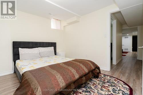 42 Four Seasons Circle, Brampton, ON - Indoor Photo Showing Bedroom