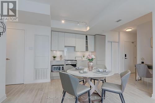 2306 - 3900 Confederation Parkway, Mississauga, ON - Indoor Photo Showing Dining Room