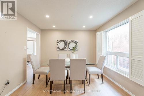 4556 Donegal Drive, Mississauga, ON - Indoor Photo Showing Dining Room