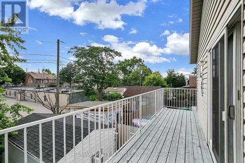 1725 Highland Avenue, Windsor, ON - Outdoor With Exterior