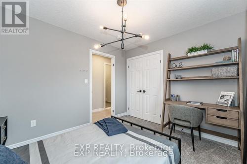 300 Grange Road E, Guelph, ON - Indoor Photo Showing Other Room