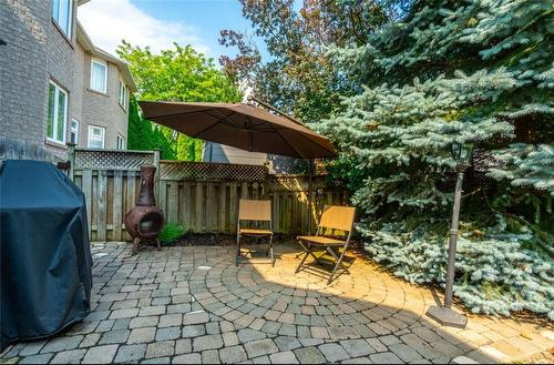 5646 Roseville Court, Burlington, ON - Outdoor