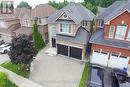 106 Colesbrook Road, Richmond Hill, ON  - Outdoor With Facade 