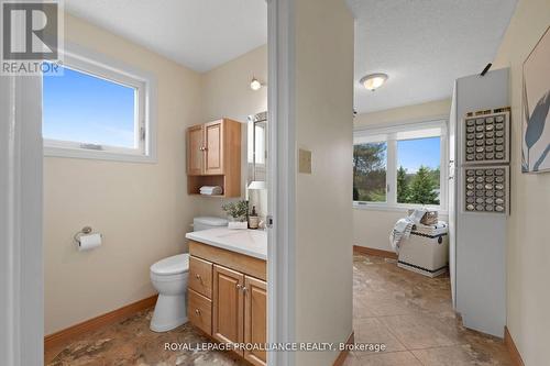 3 Slalom Drive, Kawartha Lakes, ON - Indoor Photo Showing Bathroom