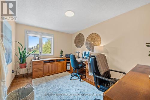 3 Slalom Drive, Kawartha Lakes, ON - Indoor Photo Showing Office