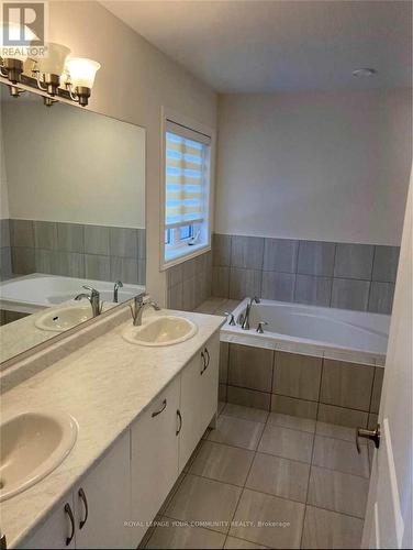 2185 Lozenby Street, Innisfil, ON - Indoor Photo Showing Bathroom